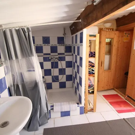 Holiday home 0163 Mas De Font 12p. Venejan, Gard *